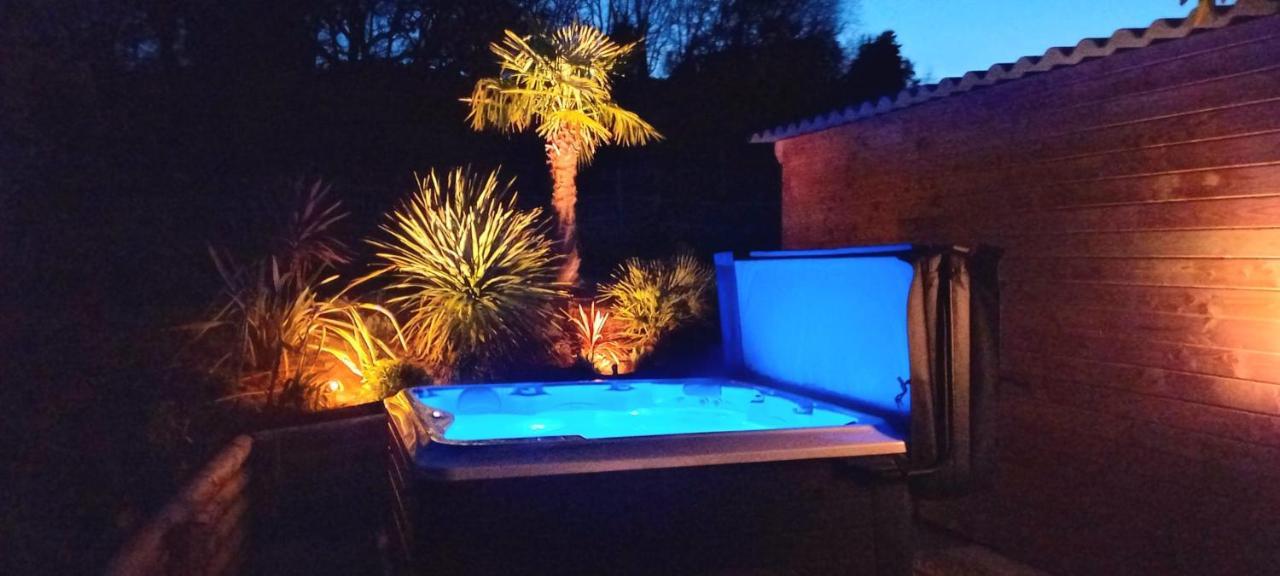 Domaine Bellavigne Gites Et Spa Forcalquier Exterior foto