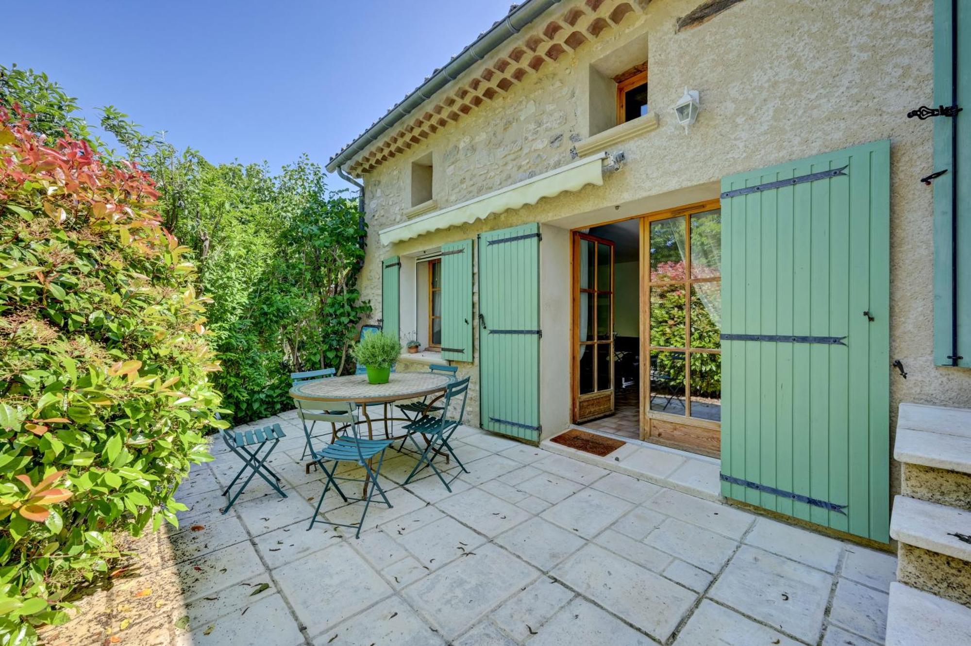 Domaine Bellavigne Gites Et Spa Forcalquier Exterior foto